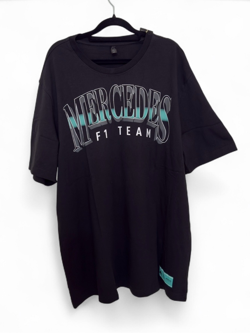 ADIDAS MERCEDES - AMG PETRONAS FORMULA ONE TEAM LAS VEGAS GRAPHIC TEE MEN